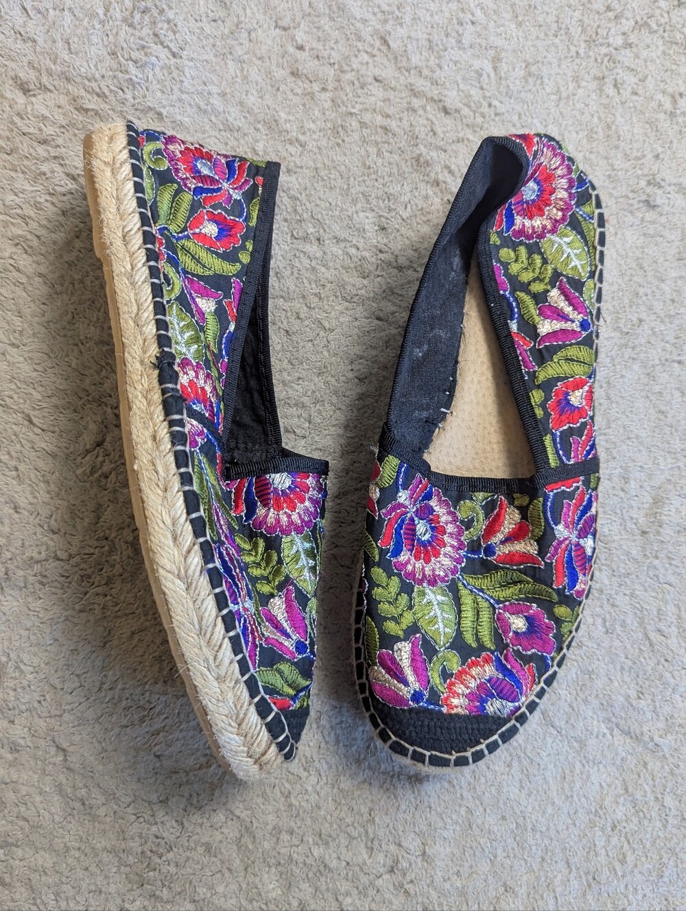 Fabiolas Size 38 Floral Metallic Embroidered Espadrille Flats Made In Spain